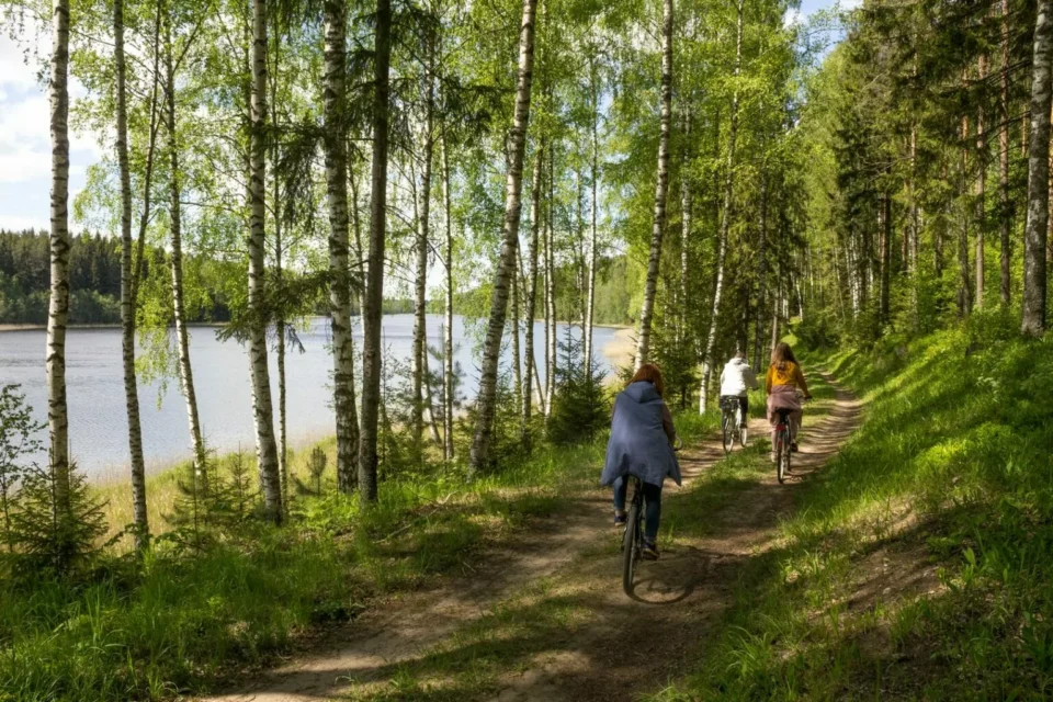 Suur ring ümber Raipala järve